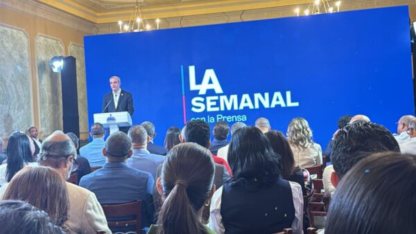 LA SEMANAL