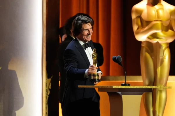 Tom Cruise