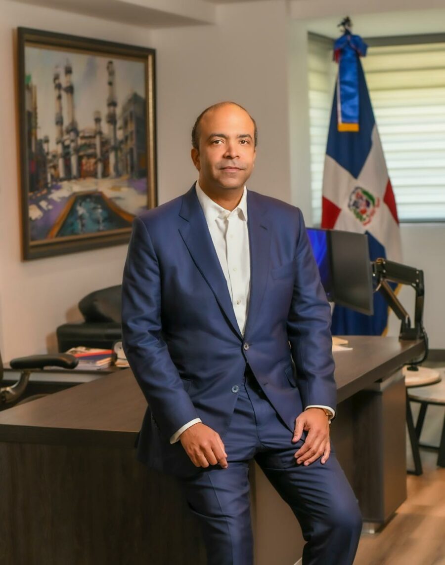 Refidomsa-Samuel-Pereira-economía.JPG