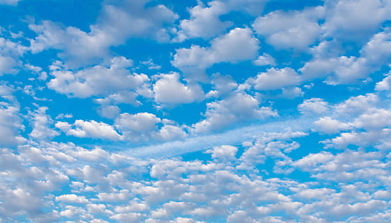 Nubes dispersas