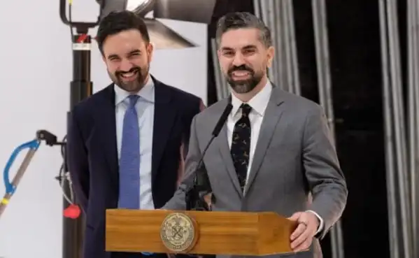 Rafael Espinal-dominicano-Nueva York