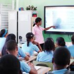 Abinader impulsará creación de nuevo sistema educativo; reformará toda la currícula