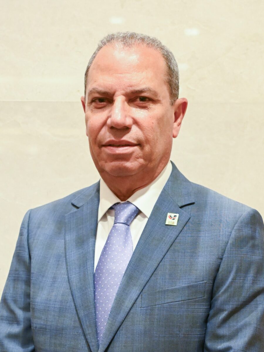 Garibaldy Bautista