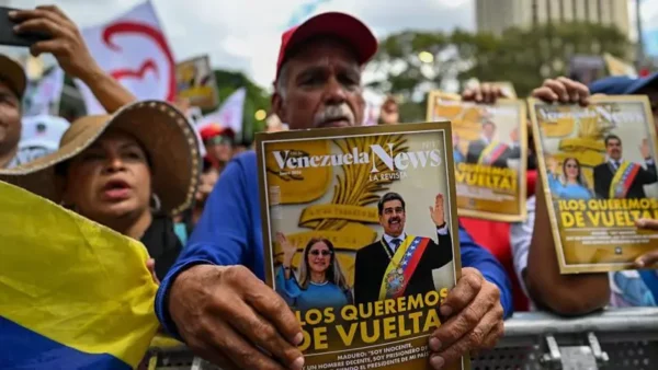 Un mes después de la operación que terminó con la captura de Maduro y de su esposa, el chavismo viene tomando decisiones que hace semanas parecían impensables.