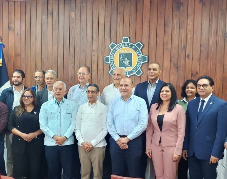Sectores productivos y senadores impulsan alianza para el desarrollo del Cibao Central