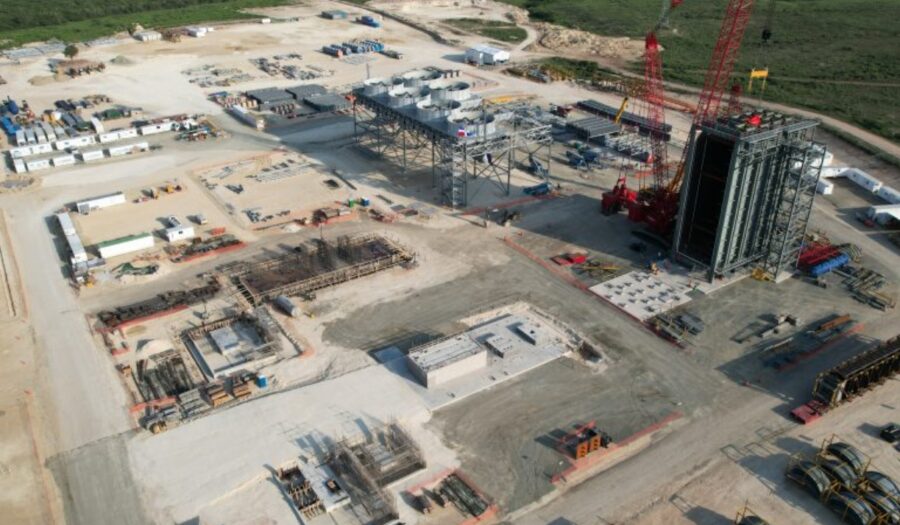 La inversión aproximada para la construcción fue de US$585.5 millones.