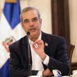 Presidente Abinader desvincula 17 vicecónsules en diferentes consulados RD en el mundo