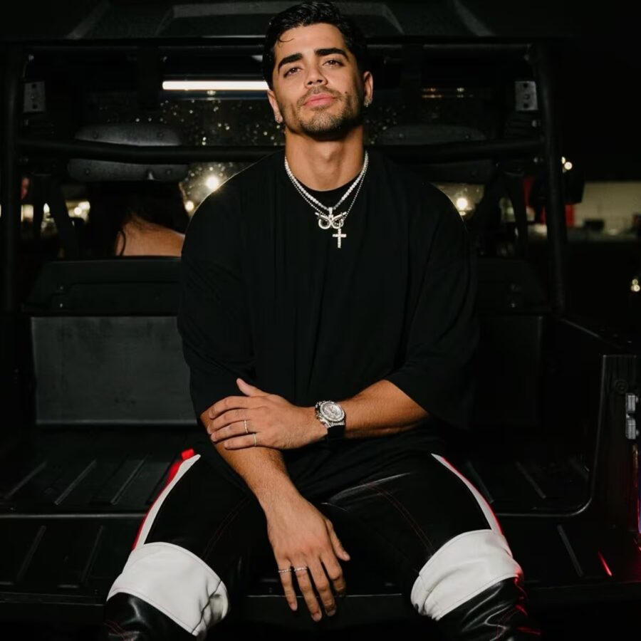 Alexander Torres