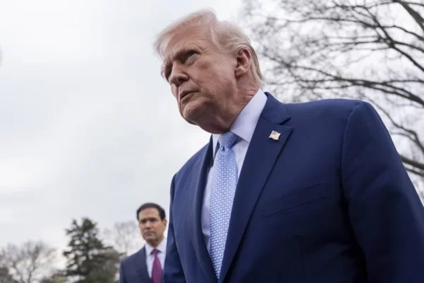 Donald_Trump_Iran_Estrecho_Ormuz