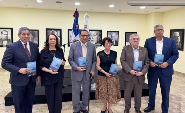 Varios Autores-escritores