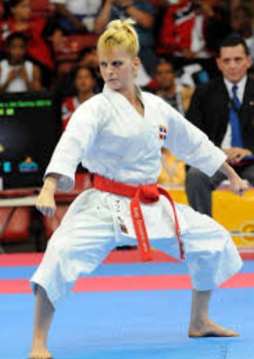 María Dimitrova, destacada karateca dominicana.