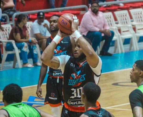 JHONATAN ARAUJO