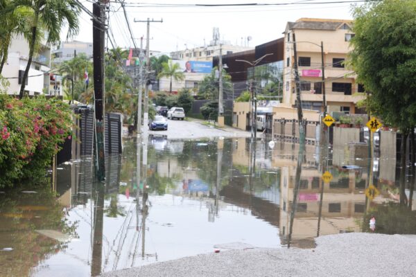 El COE mantiene sólo a Puerto Plata en alerta amarilla, mientras otras 8 continúan en verde.