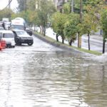 Lluvias arrastran vehículos en Valverde y Puerto Plata y dejan comunidades incomunicadas