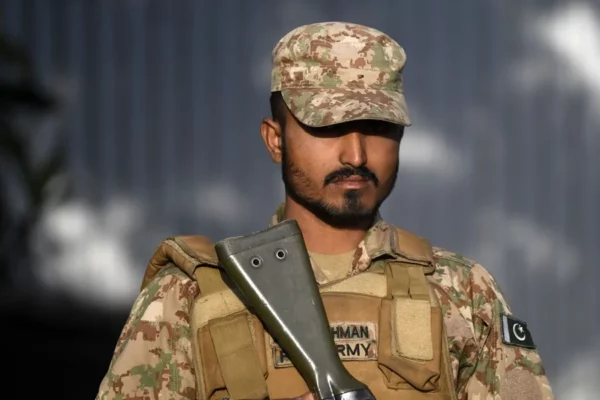 pakistan-tres