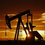 Petróleo de Texas supera de nuevo los 100 dólares tras rechazo de EEUU a propuesta de paz